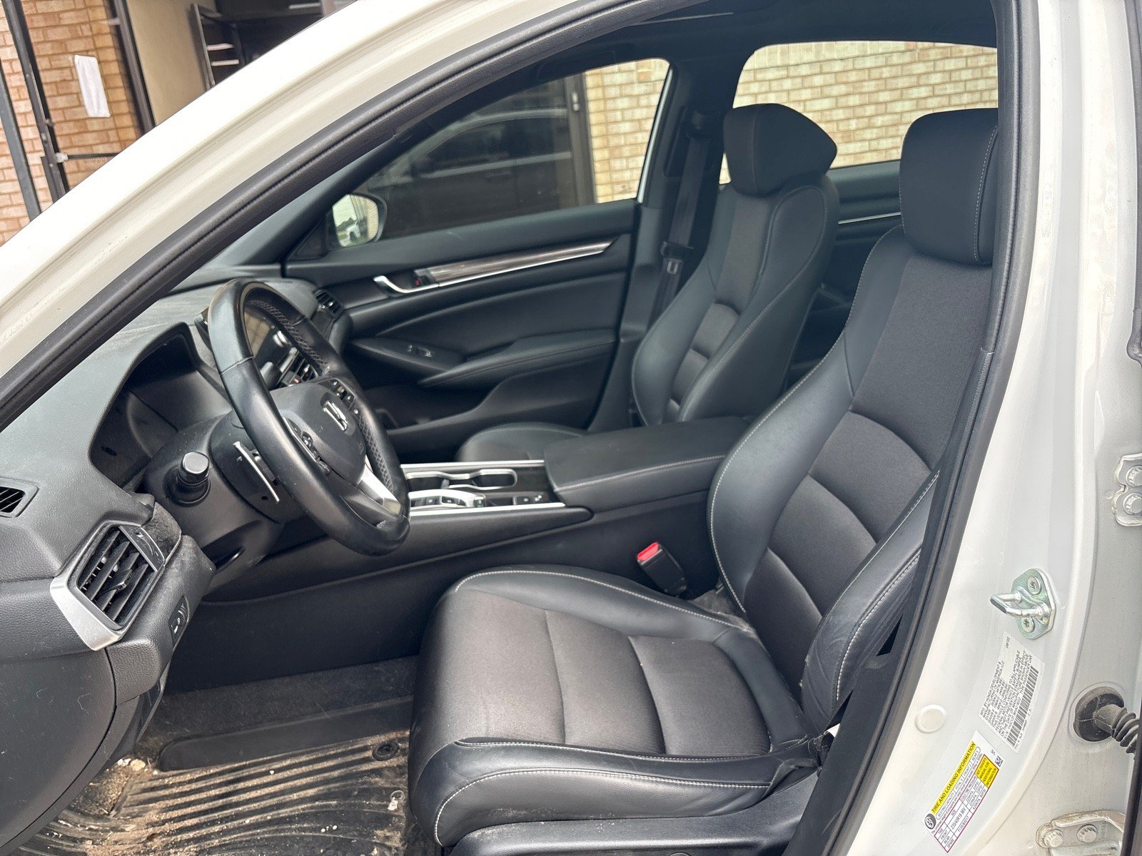 Used 2022 Honda Accord Sport image 4