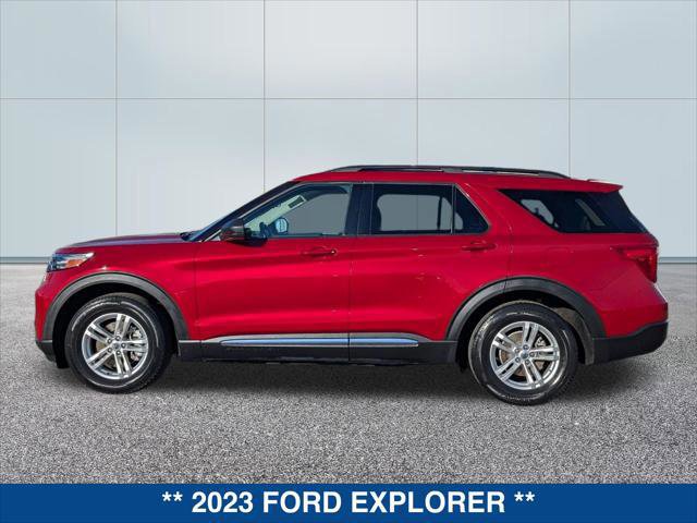 Certified 2023 Ford Explorer XLT image 6