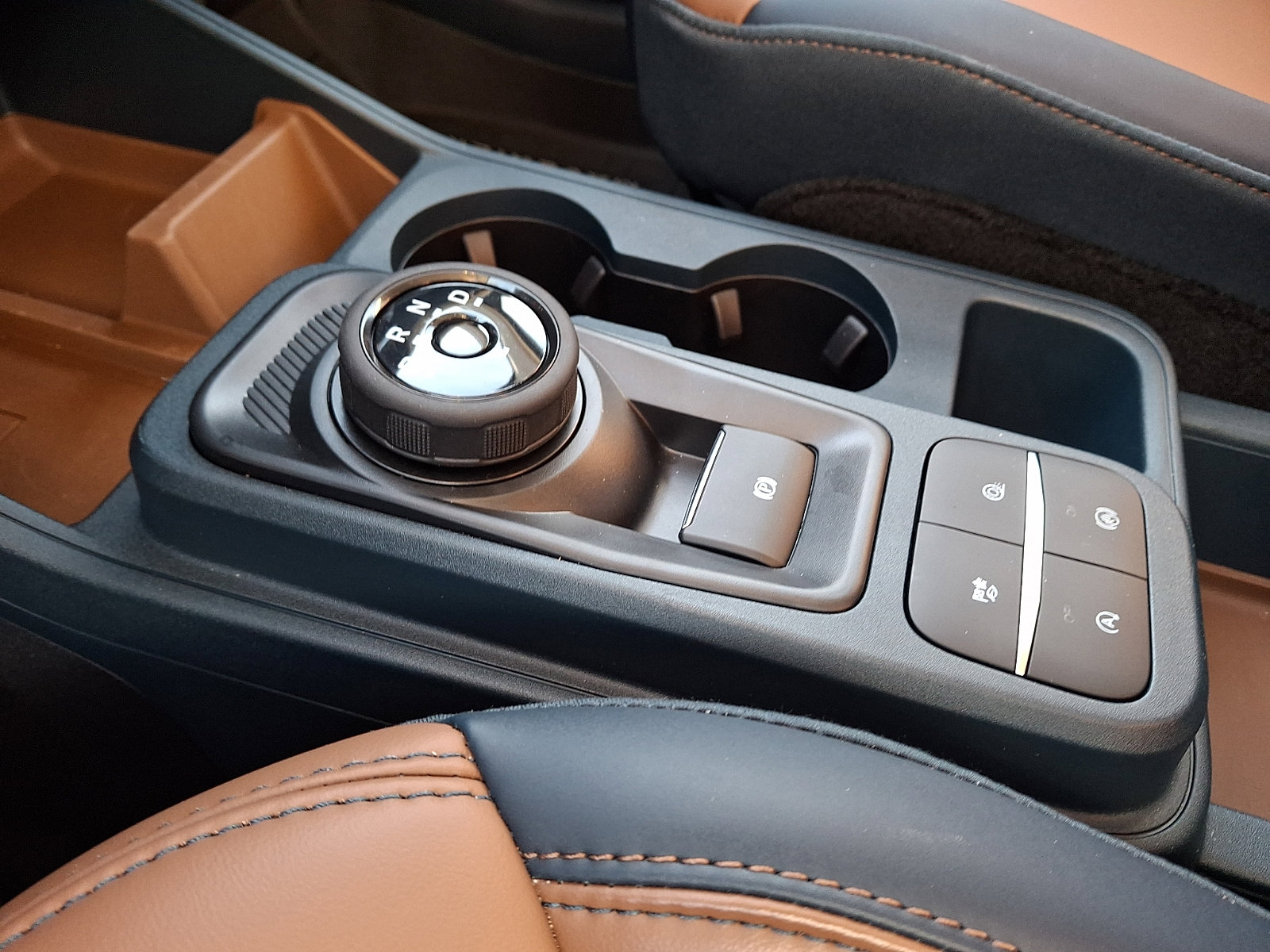 Certified 2024 Ford Maverick Lariat image 22