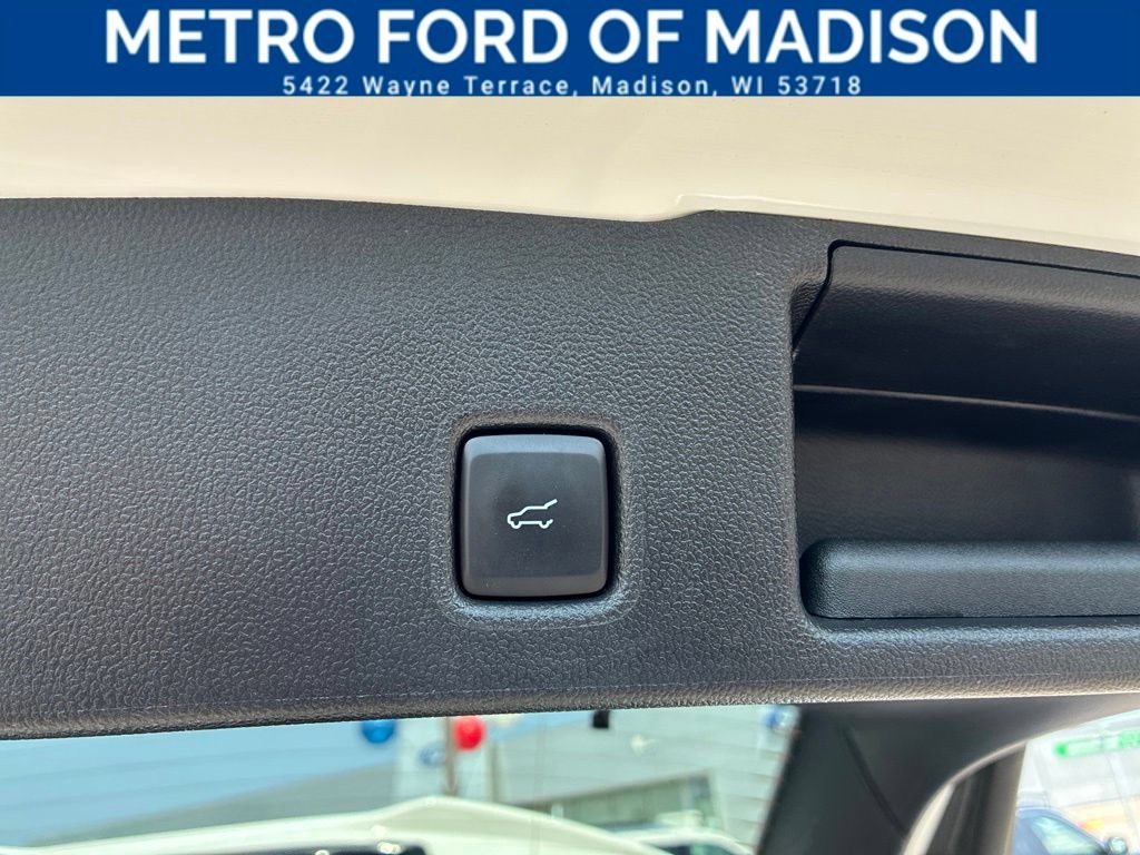 Certified 2024 Ford Escape ST-Line w/ Tech Pack #1 AWD/4WD image 42