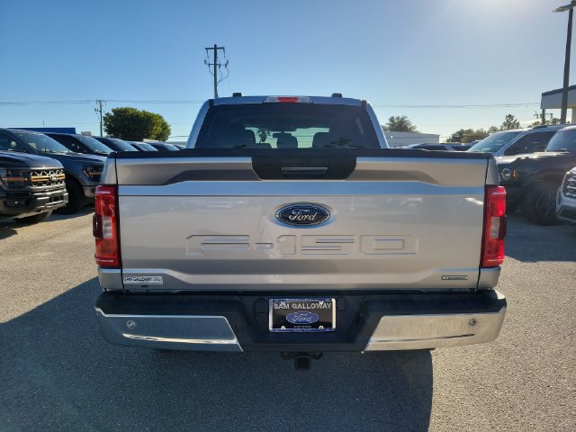 Certified 2022 Ford F150 XLT w/ Equipment Group 301A Mid RWD image 5
