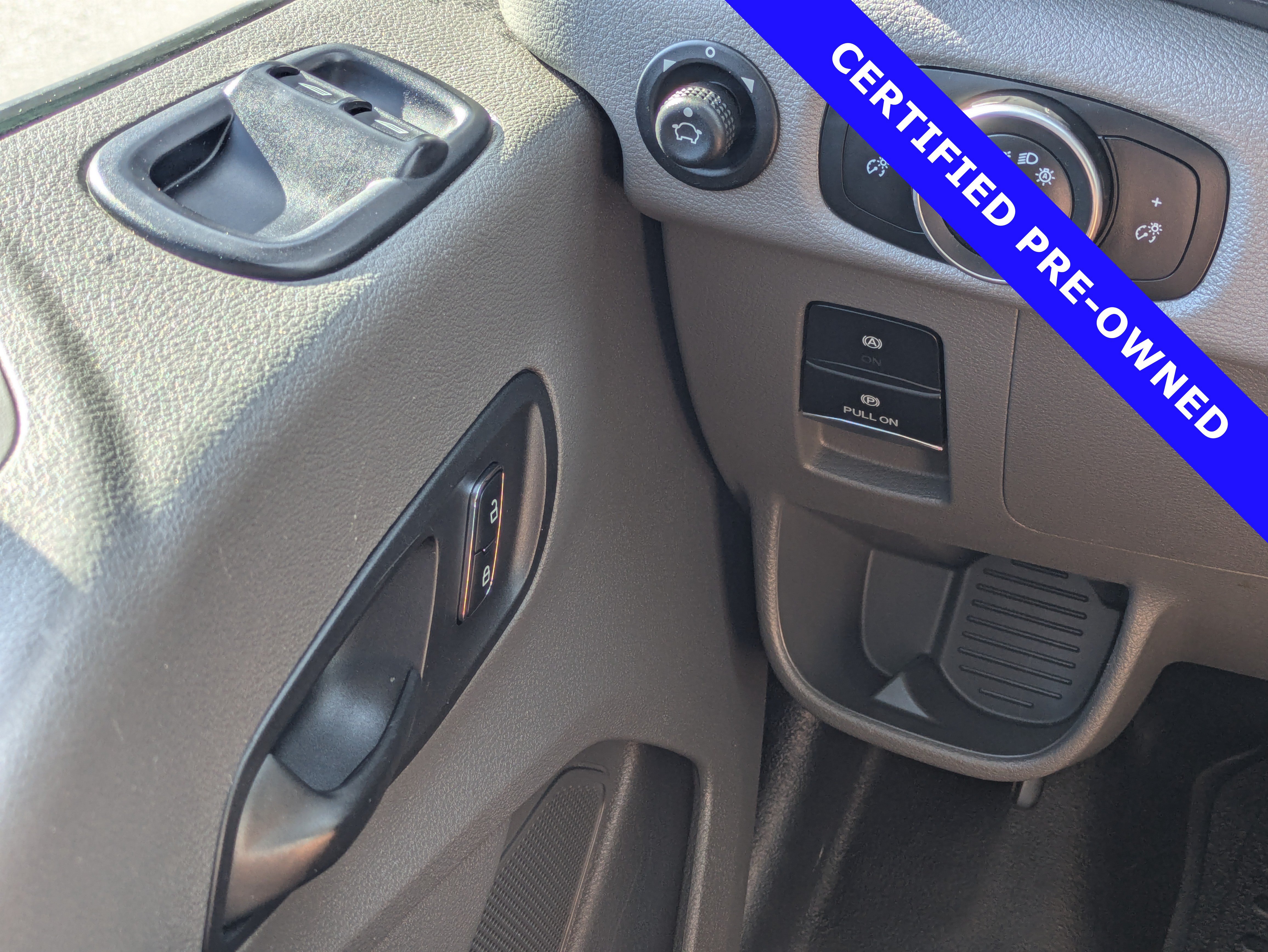 Certified 2023 Ford Transit 250 Medium Roof RWD image 20