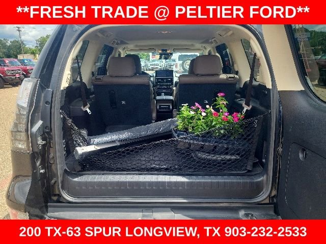 Used 2023 Lexus GX 460 Luxury w/ Sport Design Package AWD/4WD image 8