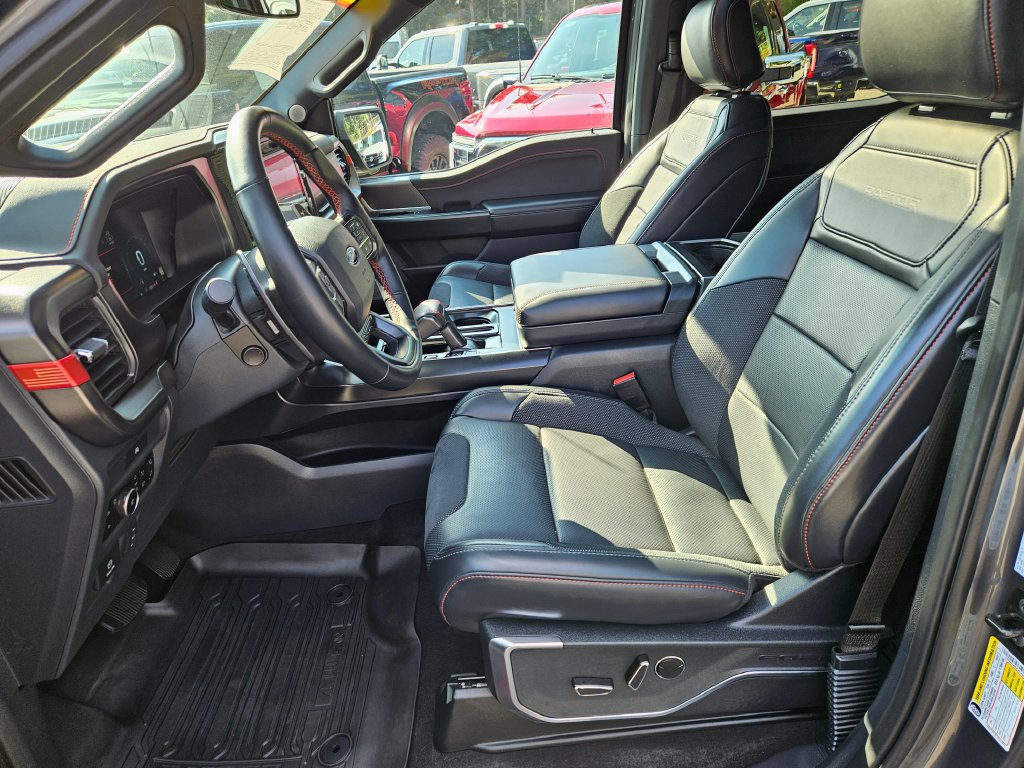 Certified 2025 Ford F150 Raptor AWD/4WD image 16