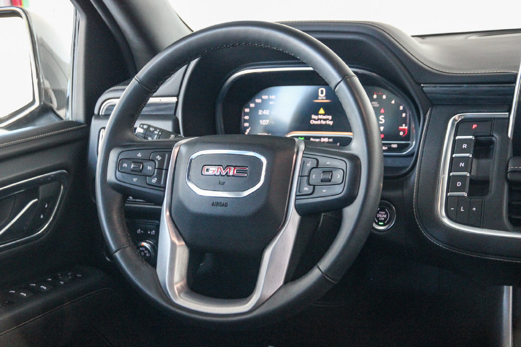 Used 2023 GMC Yukon SLT w/ SLT Luxury Package AWD/4WD image 16