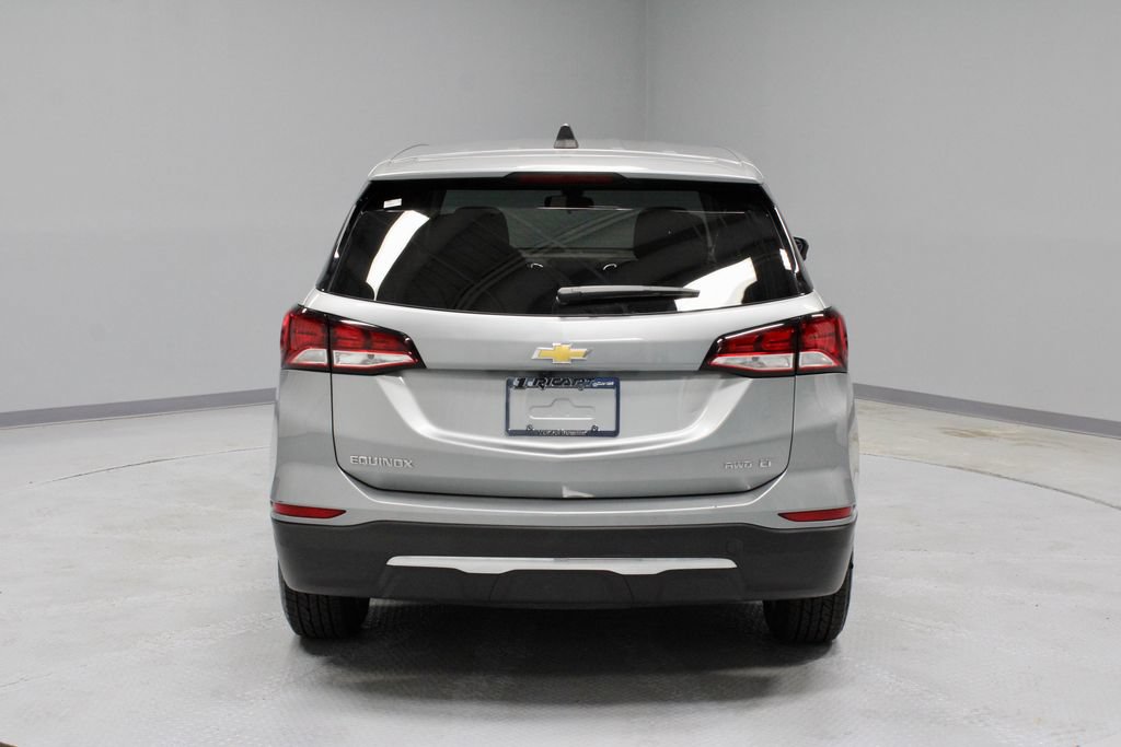 Used 2023 Chevrolet Equinox LT AWD/4WD image 9