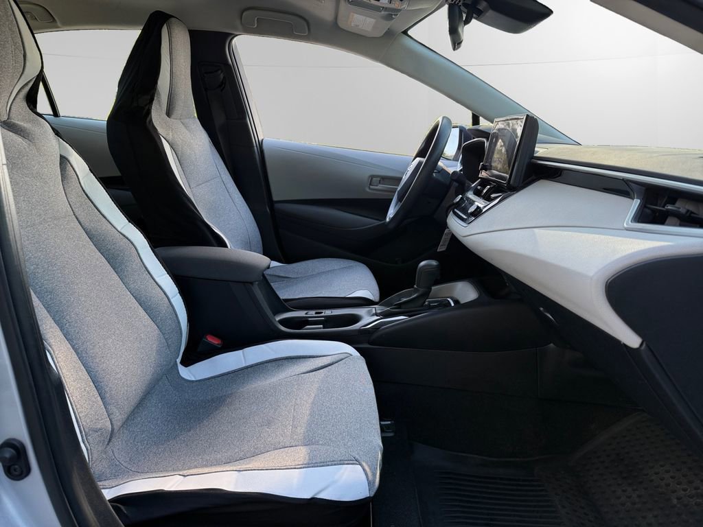 Used 2024 Toyota Corolla LE FWD image 15