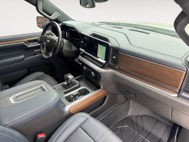 Used 2022 Chevrolet Silverado 1500 High Country w/ High Country Premium Package image 15