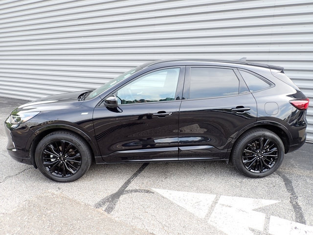 Certified 2023 Ford Escape ST-Line Elite AWD/4WD image 2