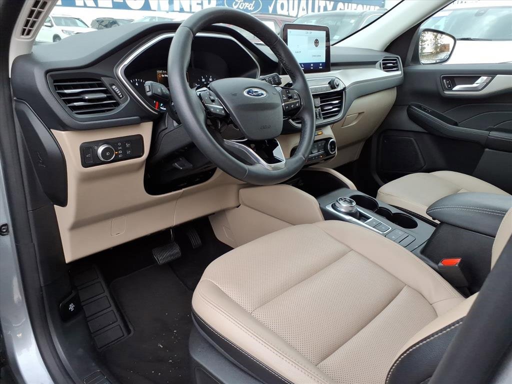 Certified 2022 Ford Escape SEL image 12