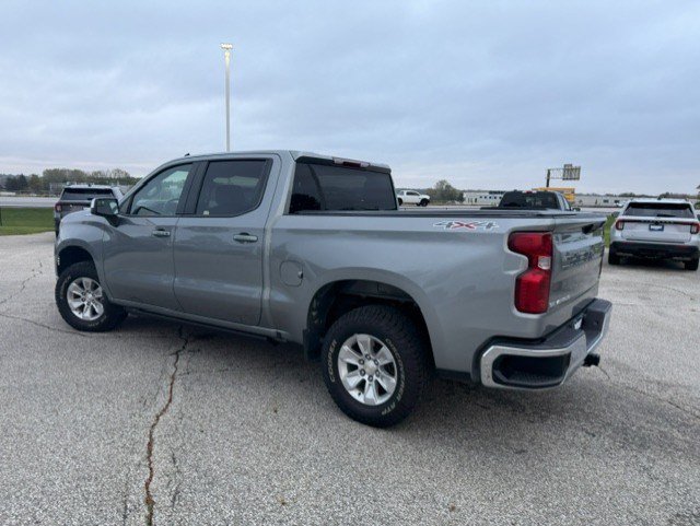 Used 2024 Chevrolet Silverado 1500 LT w/ Work Truck Package AWD/4WD image 7