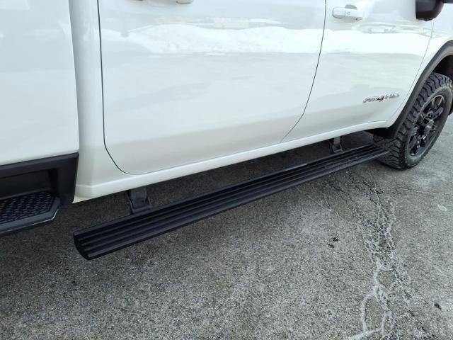 Used 2024 GMC Sierra 3500 AT4 w/ AT4 Premium Plus Package image 10