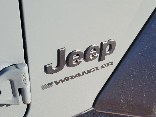 Used 2024 Jeep Wrangler Sport S image 9