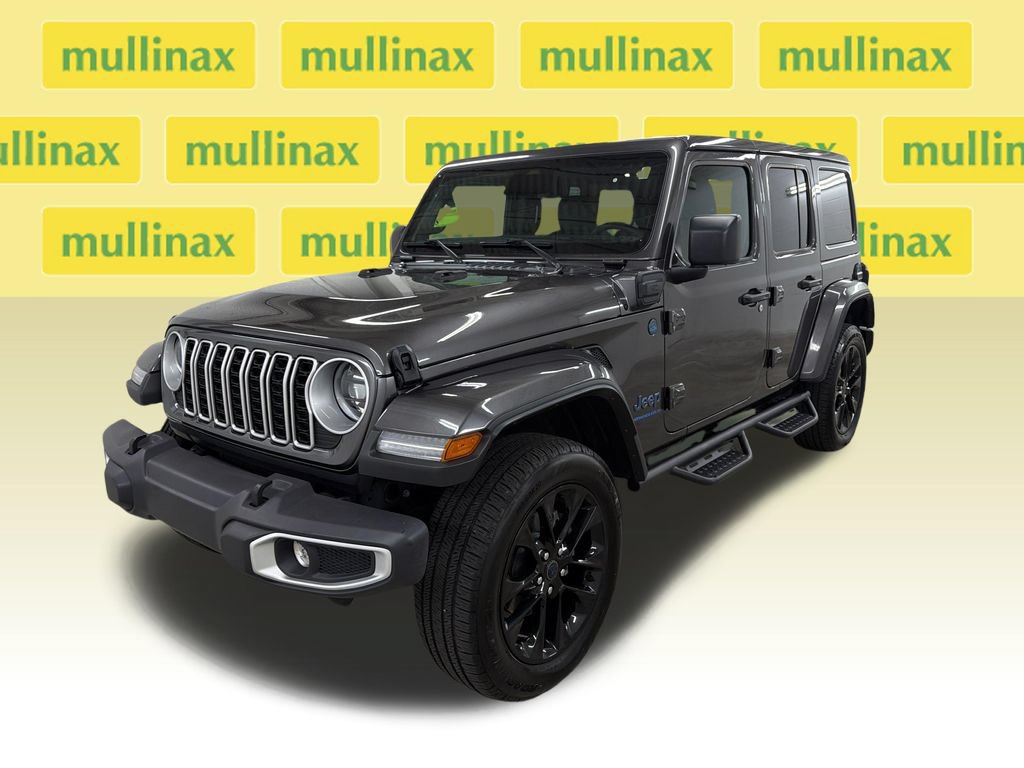 Used 2025 Jeep Wrangler Unlimited Sahara w/ Safety Group AWD/4WD image 14