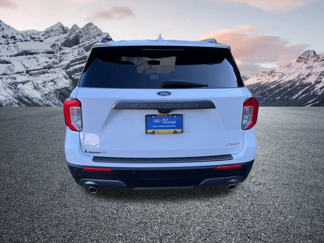 Certified 2022 Ford Explorer XLT w/ Equipment Group 202A image 4