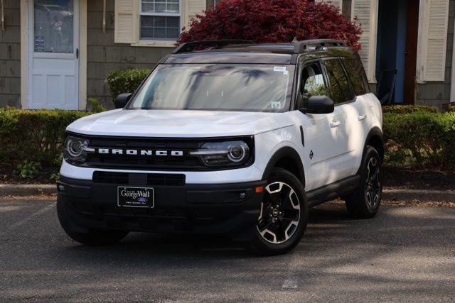 Certified 2024 Ford Bronco Sport Outer Banks w/ Tech Package