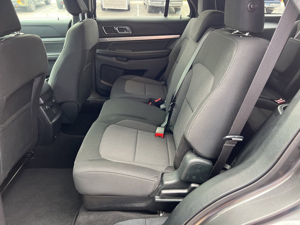 Certified 2019 Ford Explorer XLT image 12
