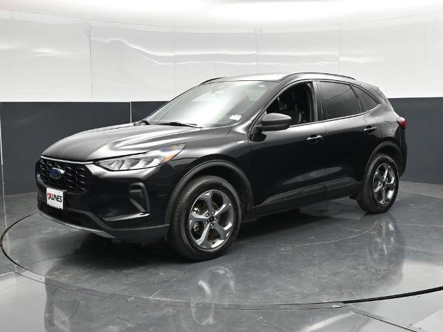 Certified 2025 Ford Escape ST-Line AWD/4WD image 5