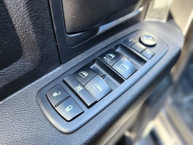 Used 2018 RAM 2500 Tradesman w/ Snow Chief Group image 17