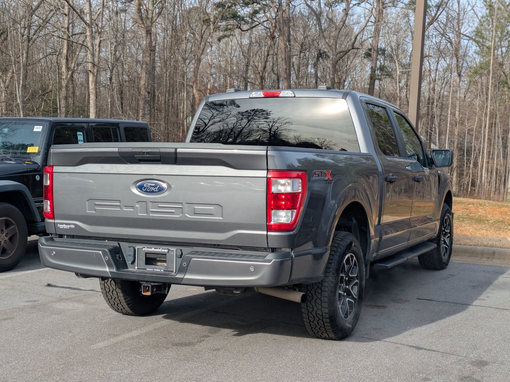 Certified 2022 Ford F150 XL w/ STX Appearance Package image 4