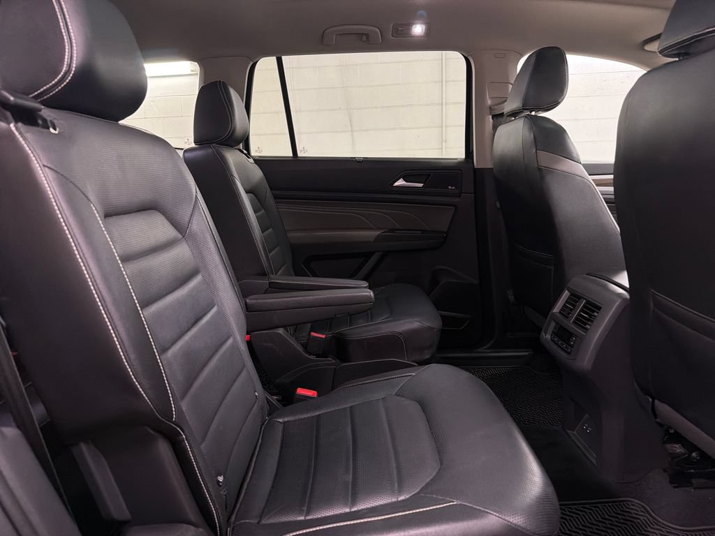Used 2021 Volkswagen Atlas SEL Premium AWD/4WD image 30