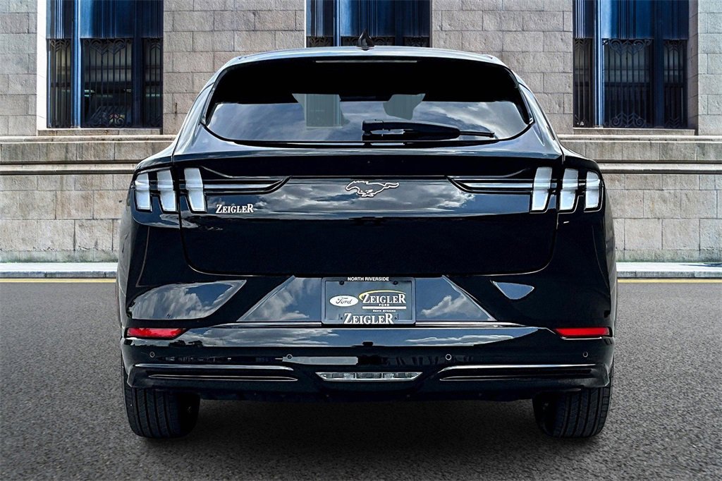 Certified 2024 Ford Mustang Mach-E Premium image 4