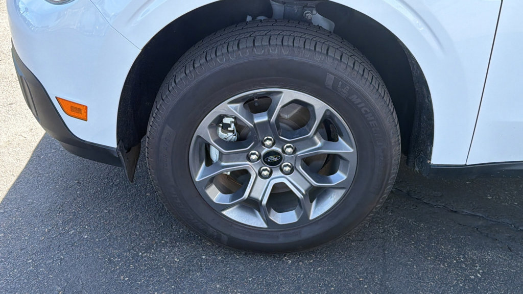 Certified 2022 Ford Maverick XLT w/ Equipment Group 300A Standard image 9