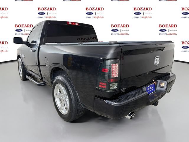 Used 2017 RAM 1500 Express RWD image 6