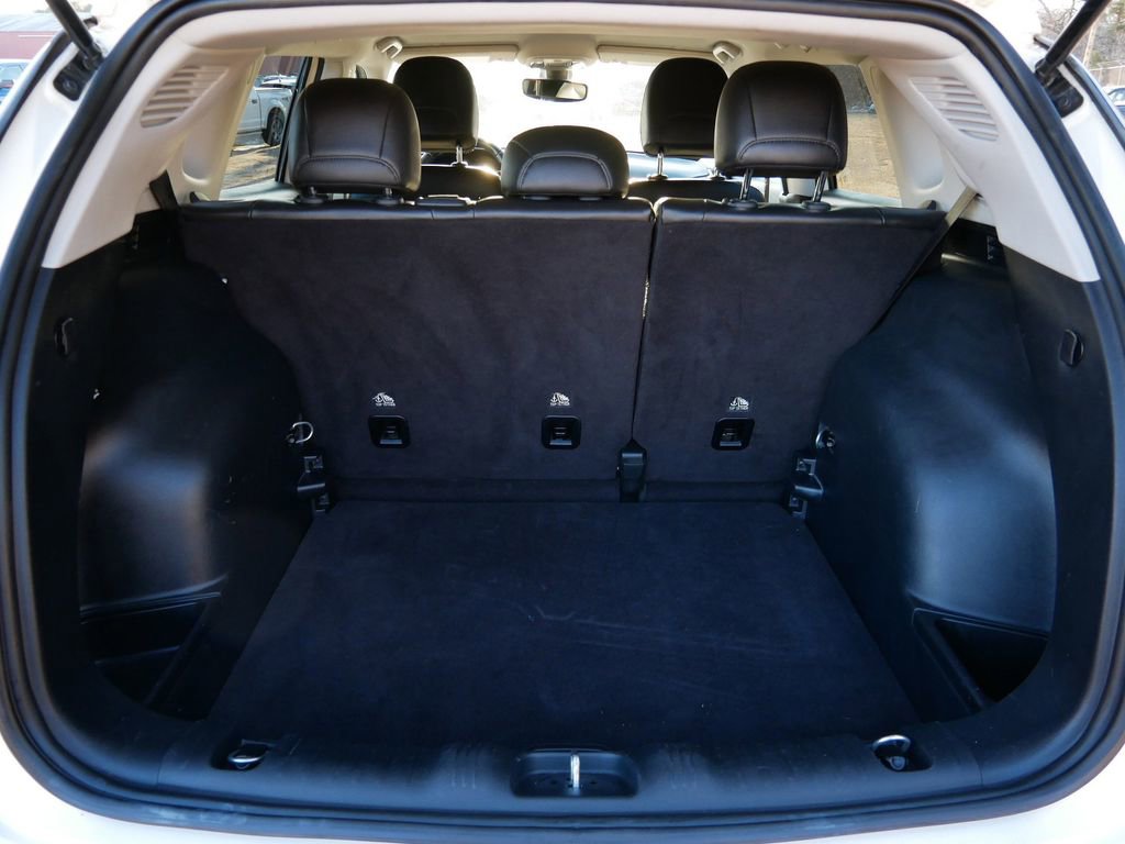 Used 2018 Jeep Compass Latitude w/ Popular Equipment Group image 10