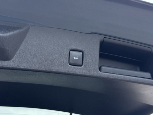 Certified 2023 Ford Escape ST-Line Select w/ Tech Pack #1 image 38