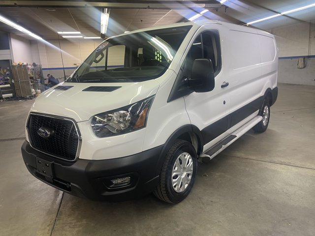 Certified 2025 Ford Transit 250 Low Roof w/ Exterior Upgrade Package RWD image 3
