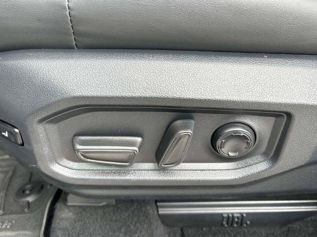 Used 2024 Toyota Tundra Capstone AWD/4WD image 29