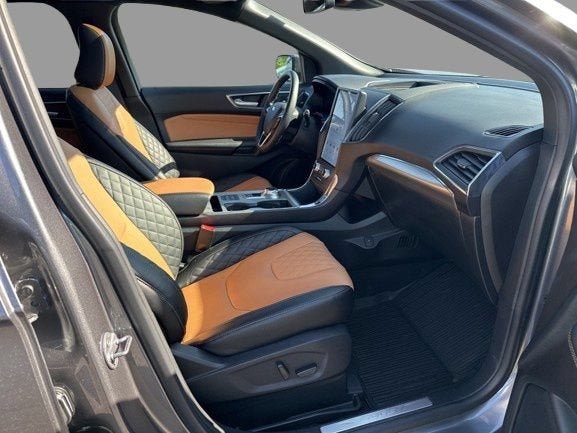 Certified 2024 Ford Edge Titanium w/ Titanium Elite Package AWD/4WD image 11