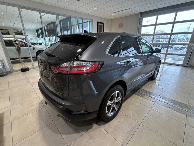 Certified 2024 Ford Edge SEL w/ Convenience Package image 5