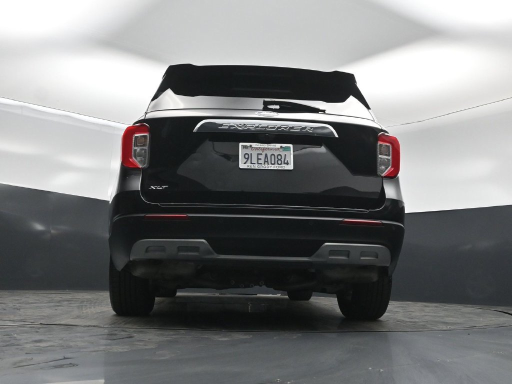 Certified 2023 Ford Explorer XLT w/ Equipment Group 202A RWD image 45