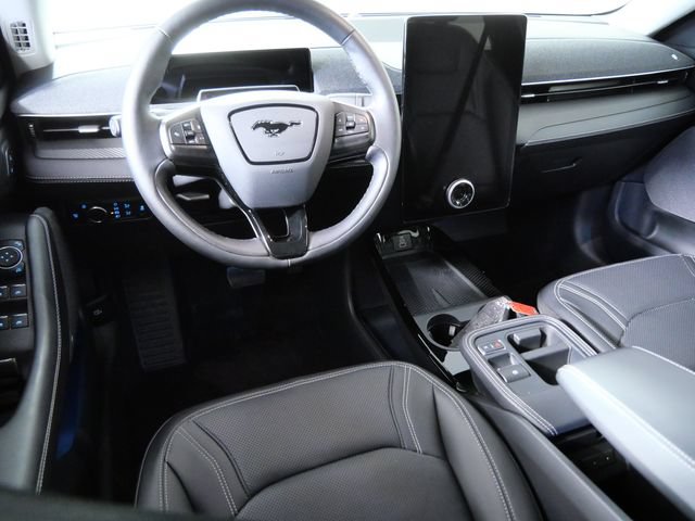 Certified 2025 Ford Mustang Mach-E Premium AWD/4WD image 3