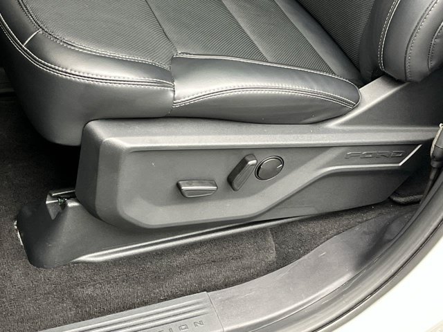 Certified 2025 Ford Expedition Platinum w/ Driver's Package AWD/4WD image 13