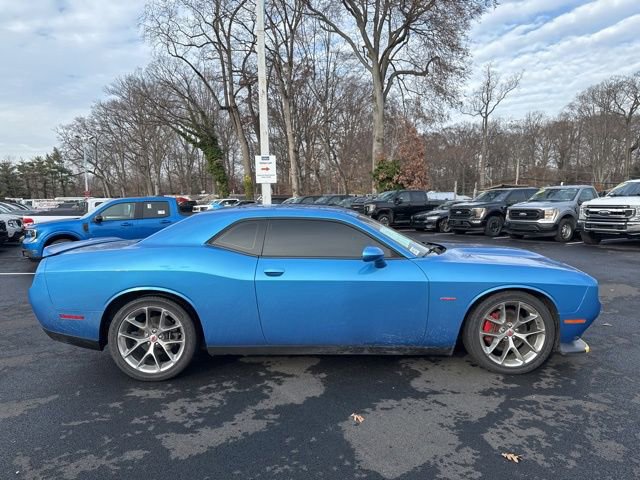Used 2019 Dodge Challenger R/T w/ Plus Package image 9