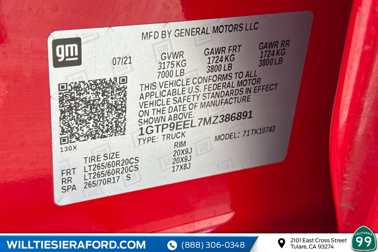 Used 2021 GMC Sierra 1500 AT4 w/ Off-Road Performance Package image 13