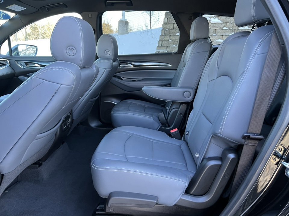Used 2022 Buick Enclave Essence w/ Experience Buick Package image 11