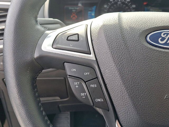 Certified 2022 Ford Edge SEL w/ Convenience Package AWD/4WD image 17