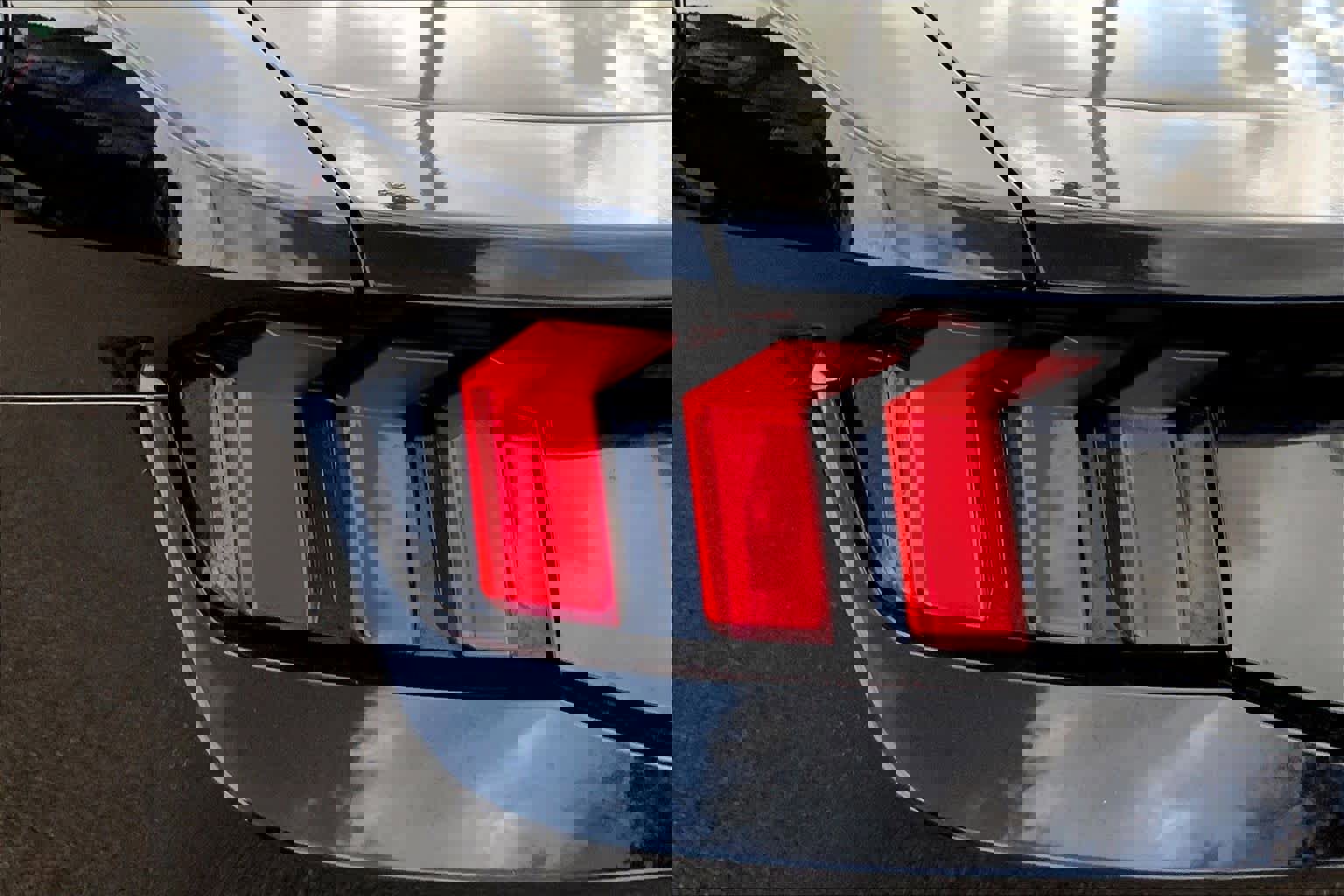 Certified 2024 Ford Mustang GT Premium image 28