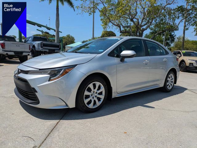 Used 2025 Toyota Corolla LE