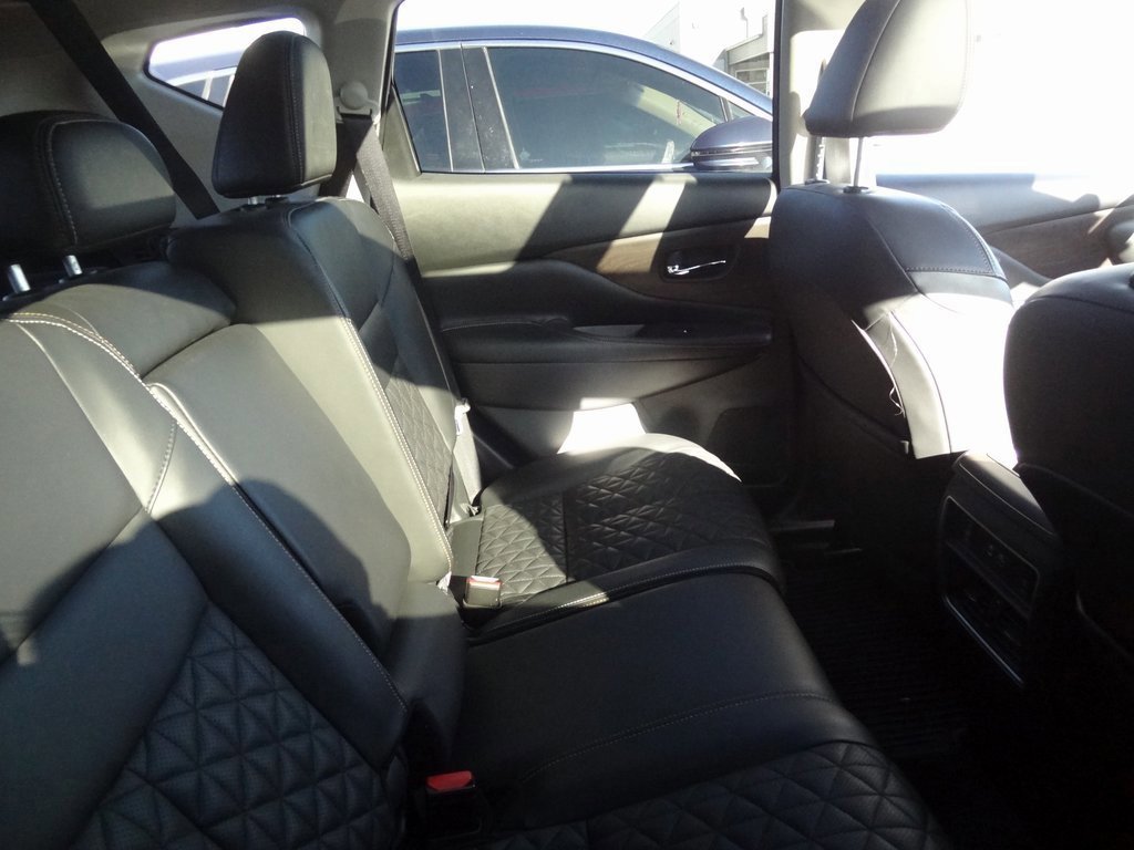 Used 2022 Nissan Murano Platinum w/ Cargo Package image 8