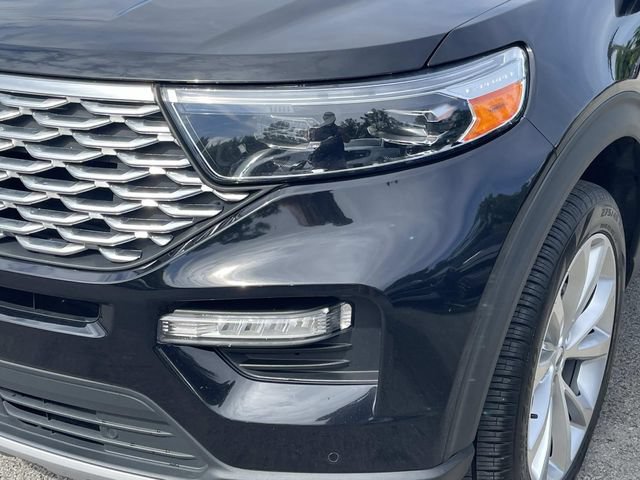 Certified 2023 Ford Explorer Platinum w/ Technology Package AWD/4WD image 9
