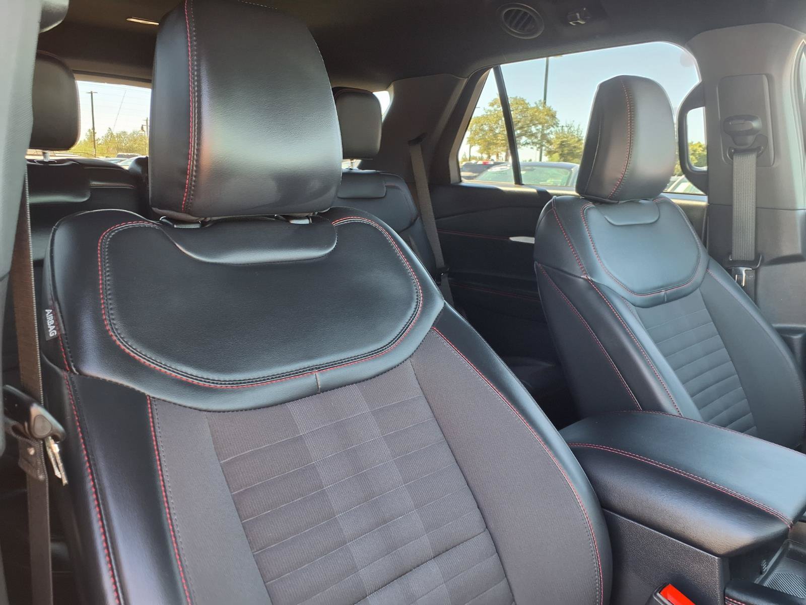 Certified 2025 Ford Explorer ST-Line RWD image 12