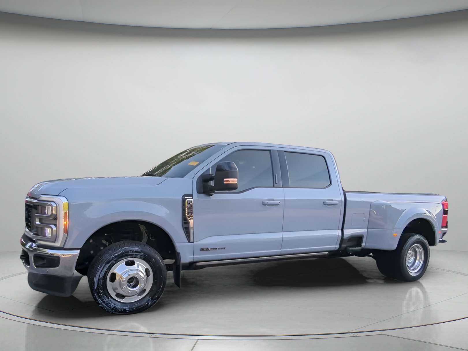 Certified 2024 Ford F350 Lariat w/ Lariat Ultimate Package AWD/4WD image 11