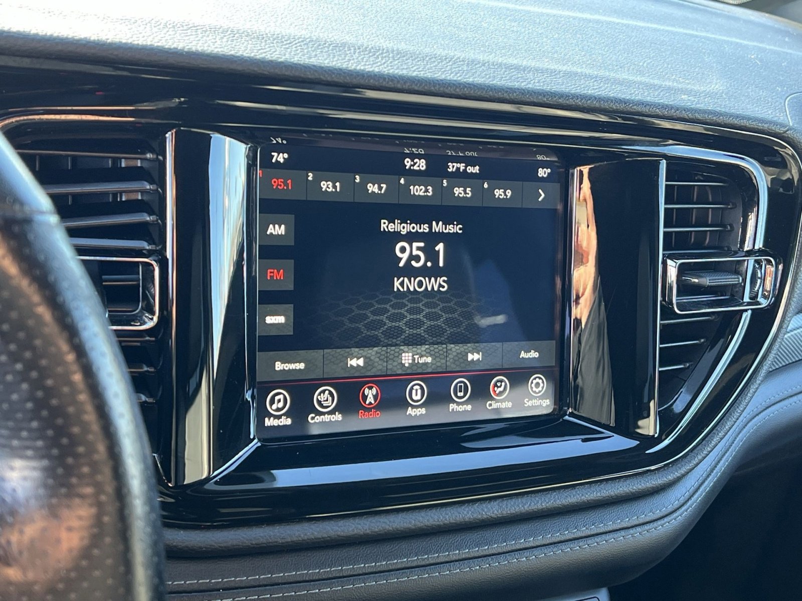 Used 2022 Dodge Durango GT image 18