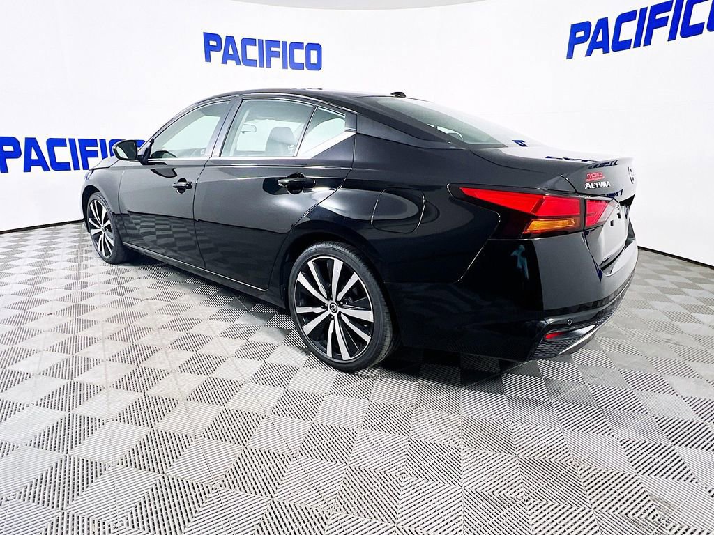 Used 2022 Nissan Altima 2.5 SR image 7