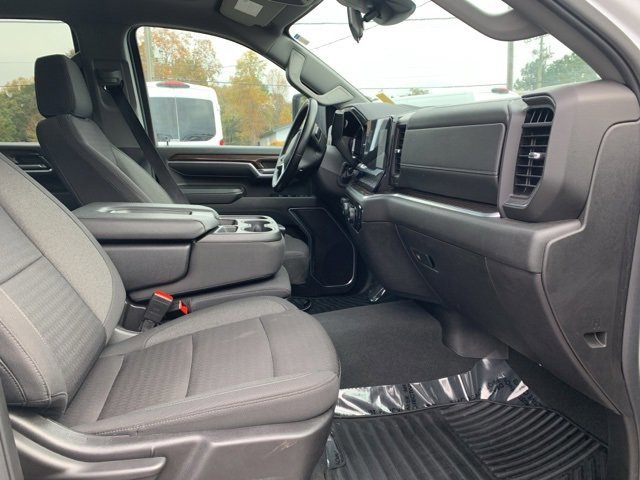 Used 2024 Chevrolet Silverado 2500 LT image 18